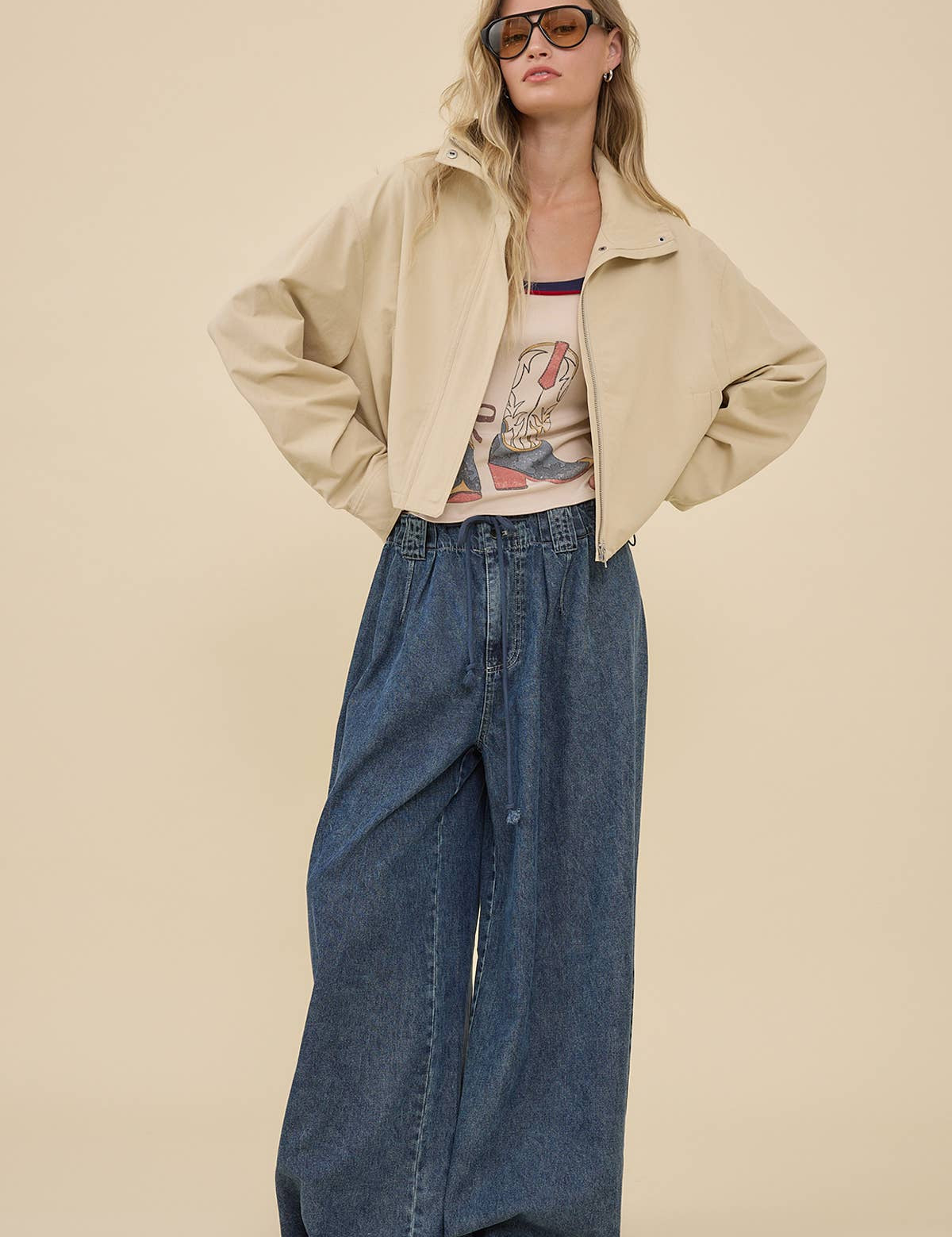 STAND COLLAR DRAWSTRING JACKET