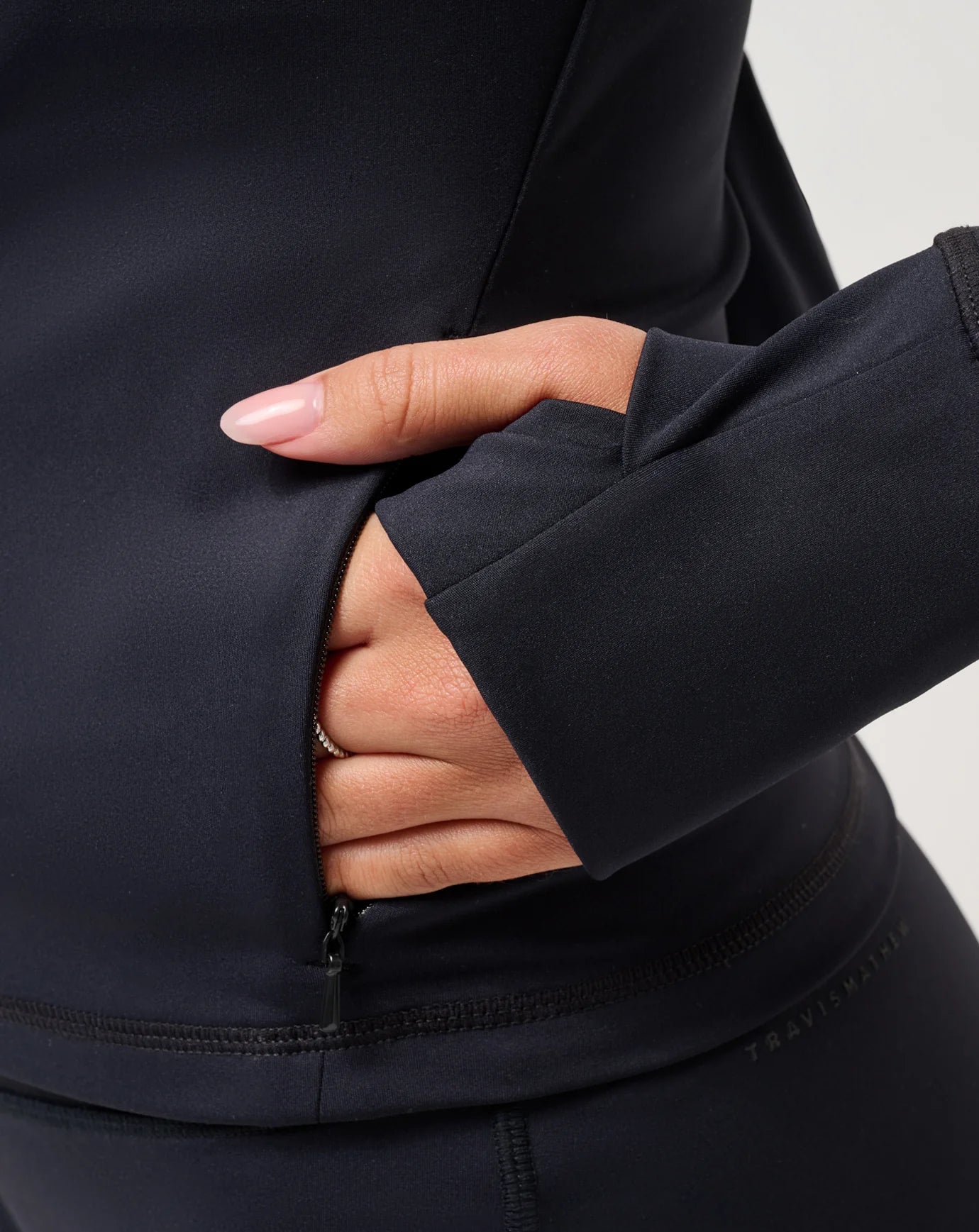 TM Women's Moveknit Full Zip 2.0