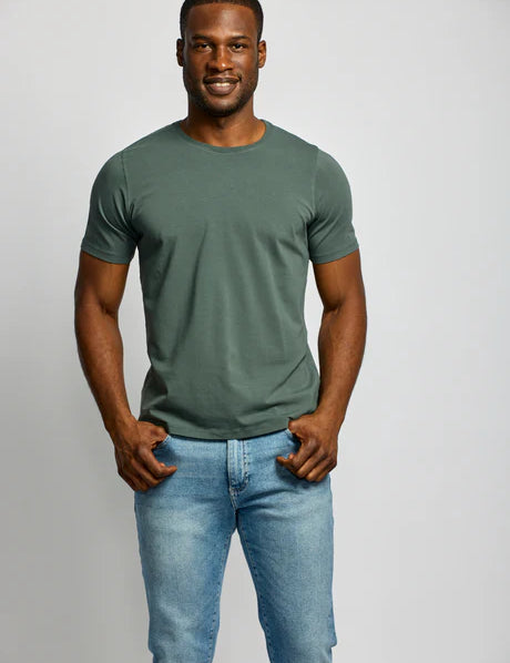 @Easy Monday's Men's - Crew Neck T-Shirt
