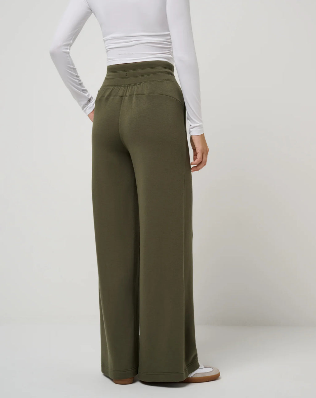 TM Skyloft Soft Wide Leg Pant