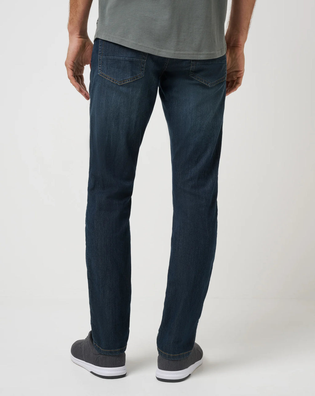 TM Legacy Featherweight Jean