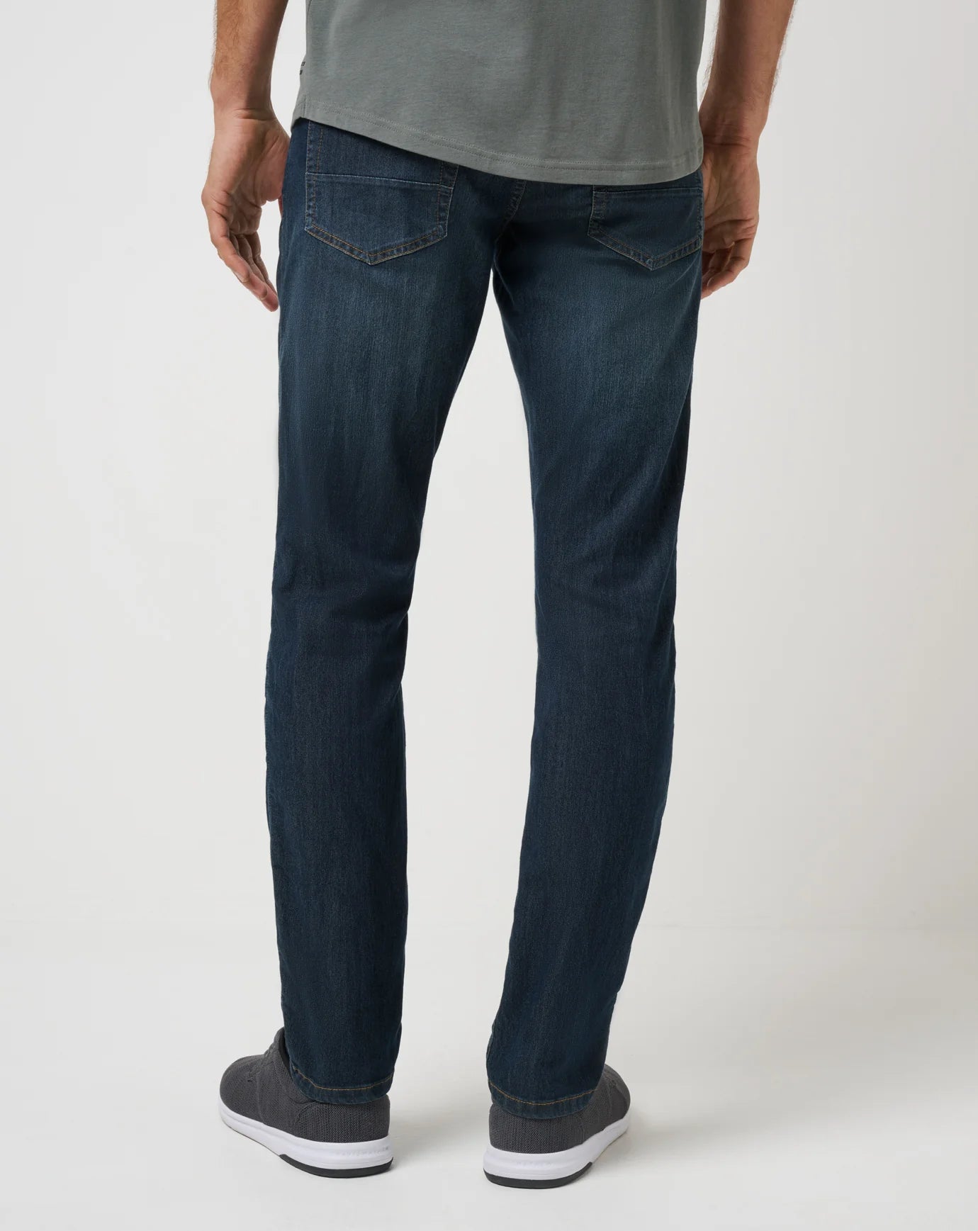 TM Legacy Featherweight Jean