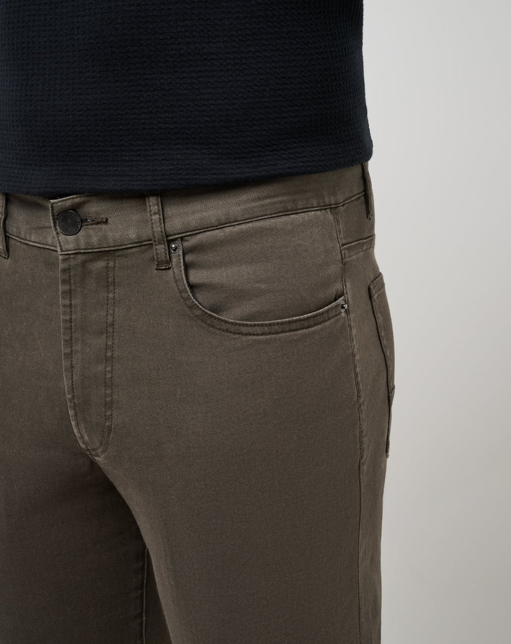 TM Legacy Featherweight Jean