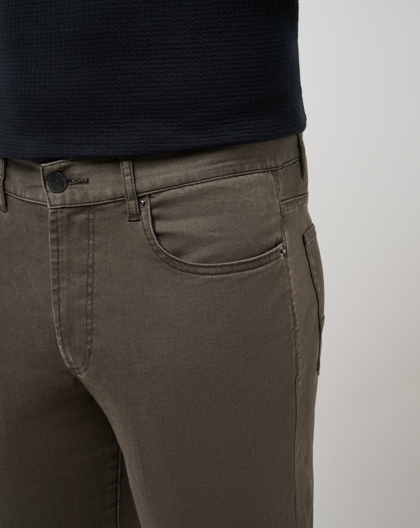 TM Legacy Featherweight Jean