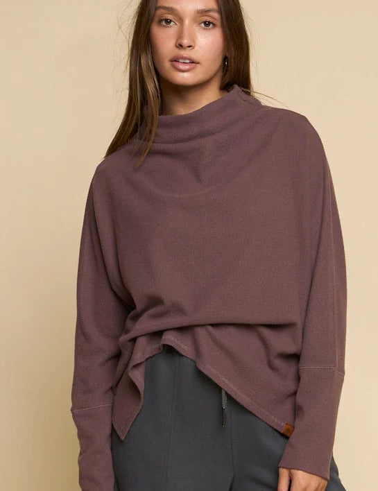 FC PCH Turtleneck